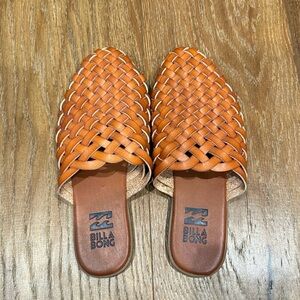 Billabong Women's Brown Woven Mules
